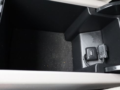 Used 2013 Honda Civic LX image 27