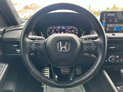 Used 2024 Honda Accord Sport-L image 10