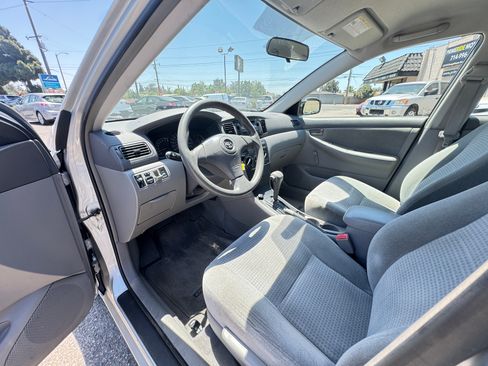 Used 2005 Toyota Corolla CE FWD image 17