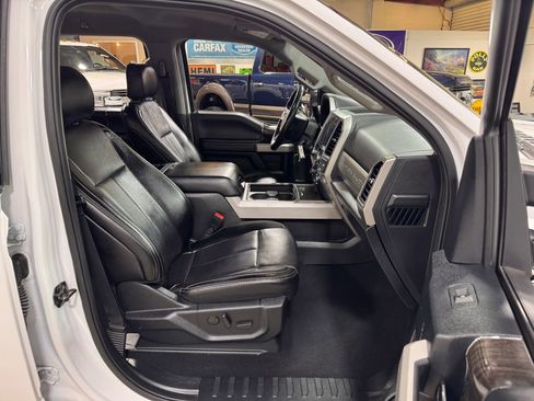 Used 2021 Ford F250 Lariat image 20