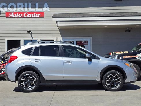Used 2013 Subaru XV Crosstrek 2.0i Premium image 8