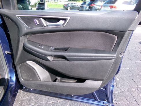 Used 2017 Ford Edge AWD SEL image 13