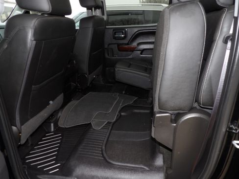 Used 2017 GMC Sierra 1500 SLT image 18