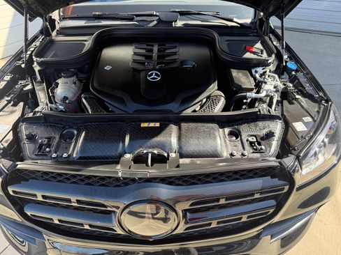 Used 2020 Mercedes-Benz GLS 580 image 13