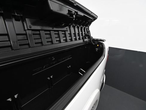 Used 2020 RAM 1500 Limited image 19