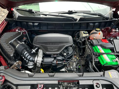 Used 2017 Cadillac XT5 Luxury image 18