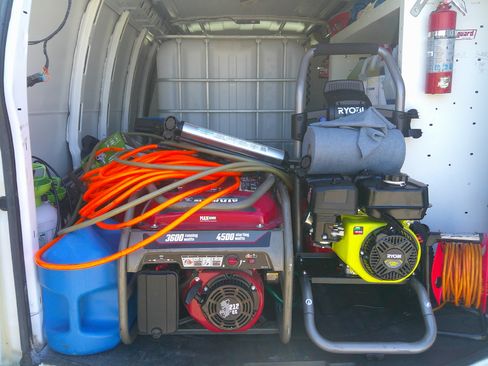 Used 2018 Chevrolet Express 2500 LS image 1