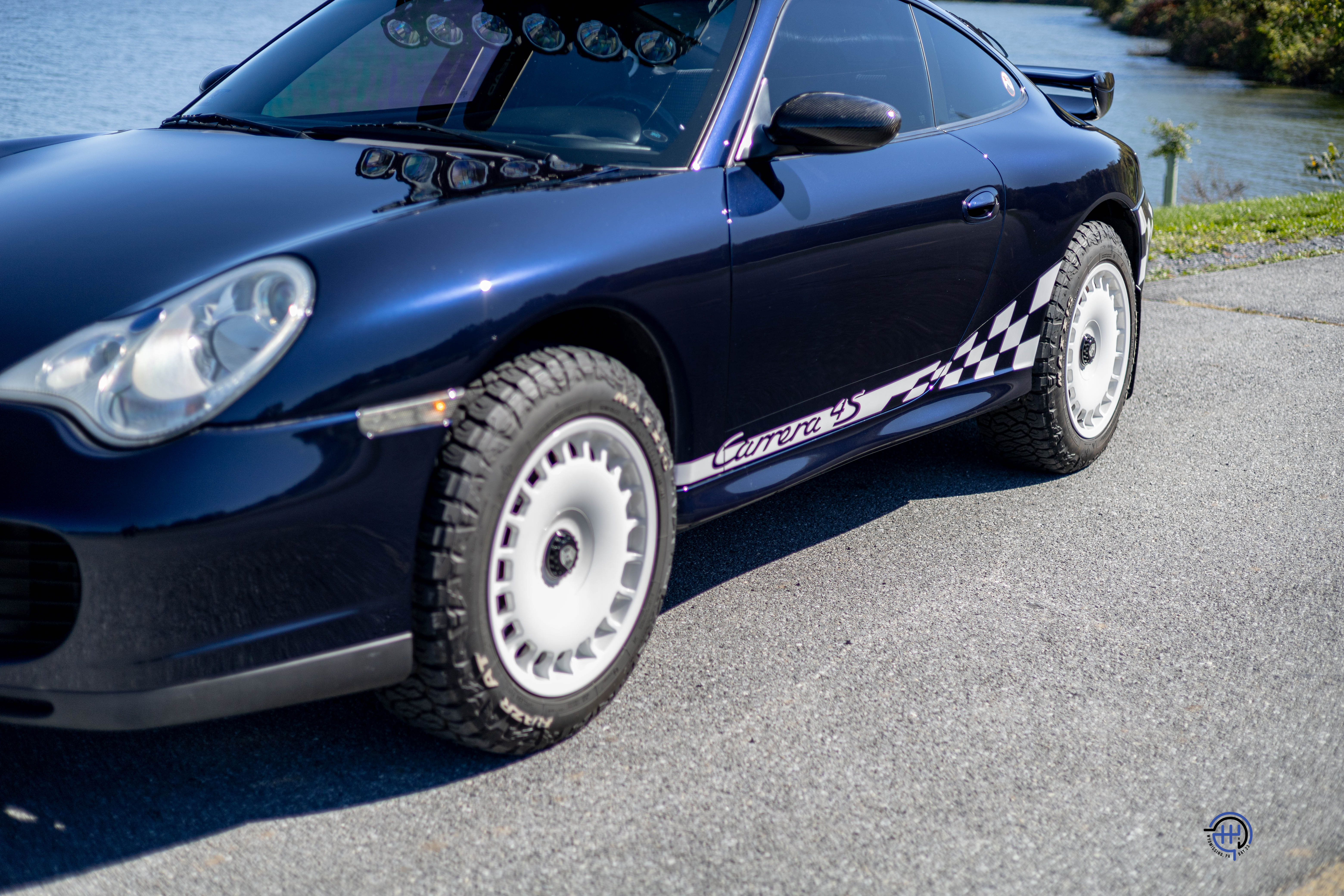 Used 2004 Porsche 911 Carrera 4S AWD/4WD image 8