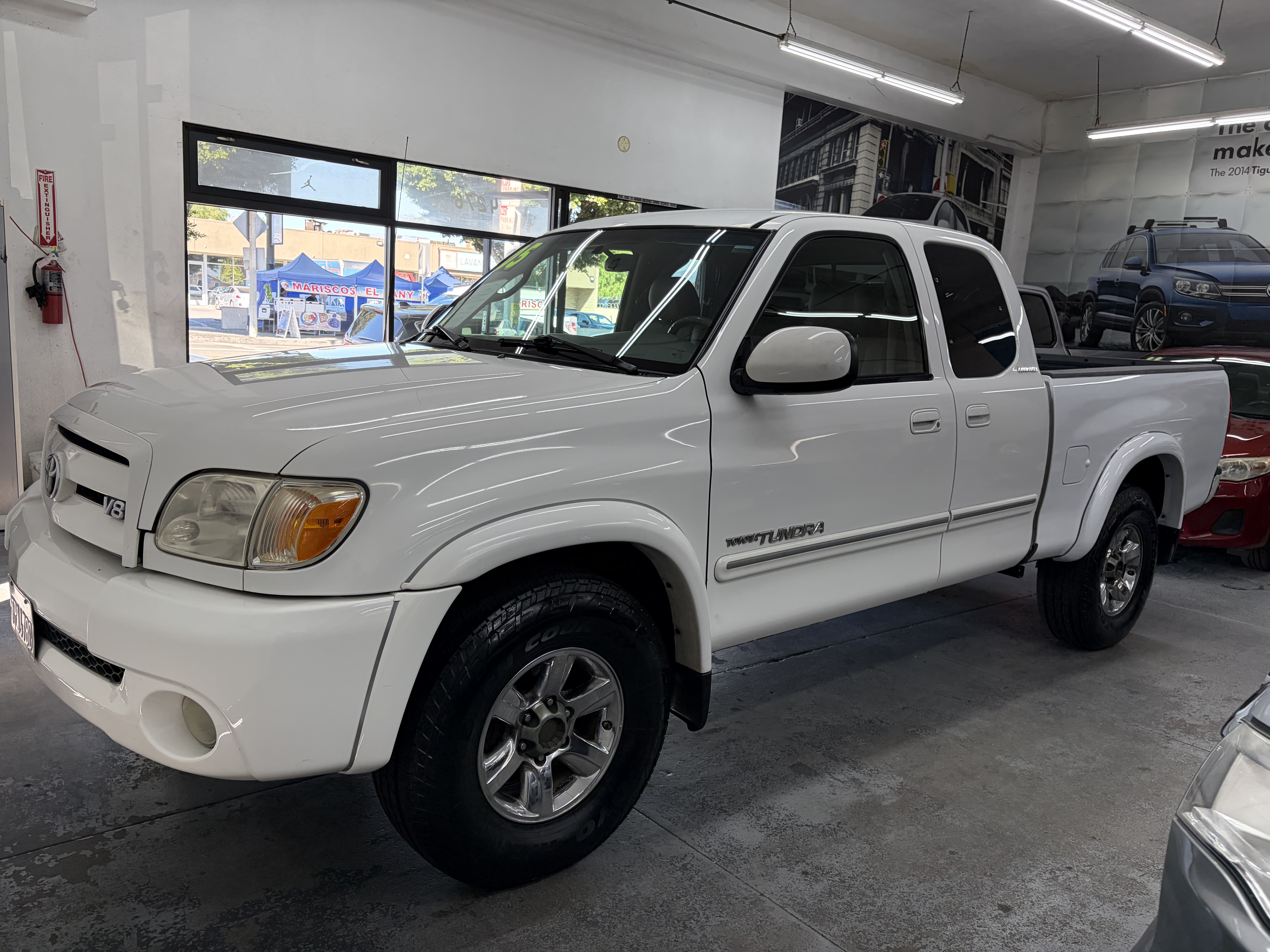 Used 2005 Toyota Tundra 2WD Access Cab Limited image 1