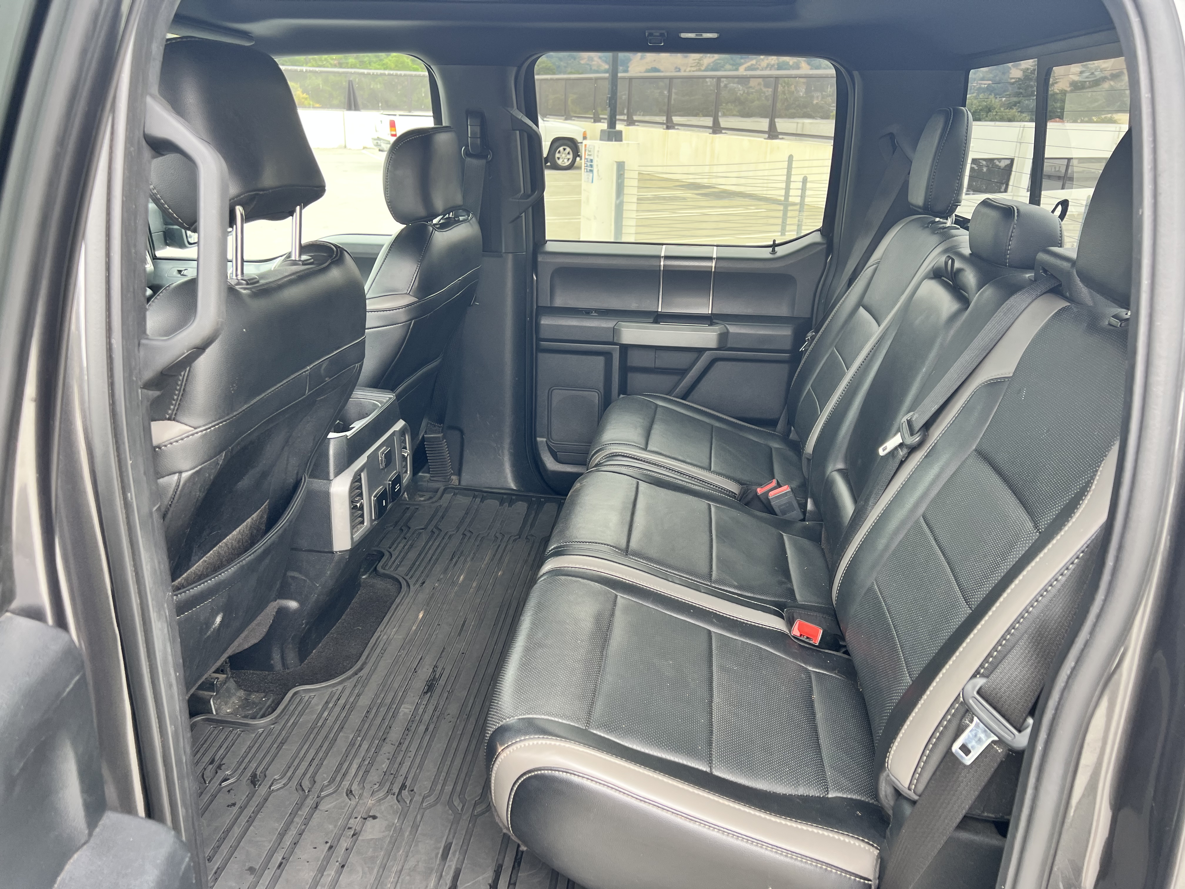 Used 2018 Ford F150 4x4 Crew Cab Raptor image 16