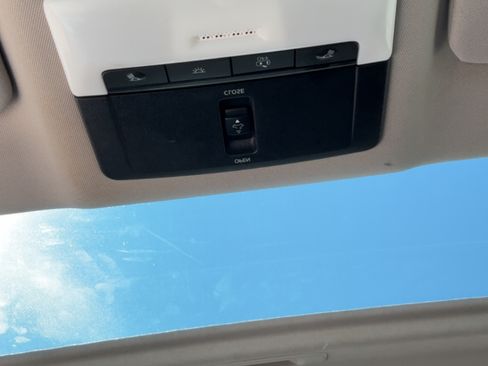 Used 2019 Nissan Altima 2.5 SR image 7