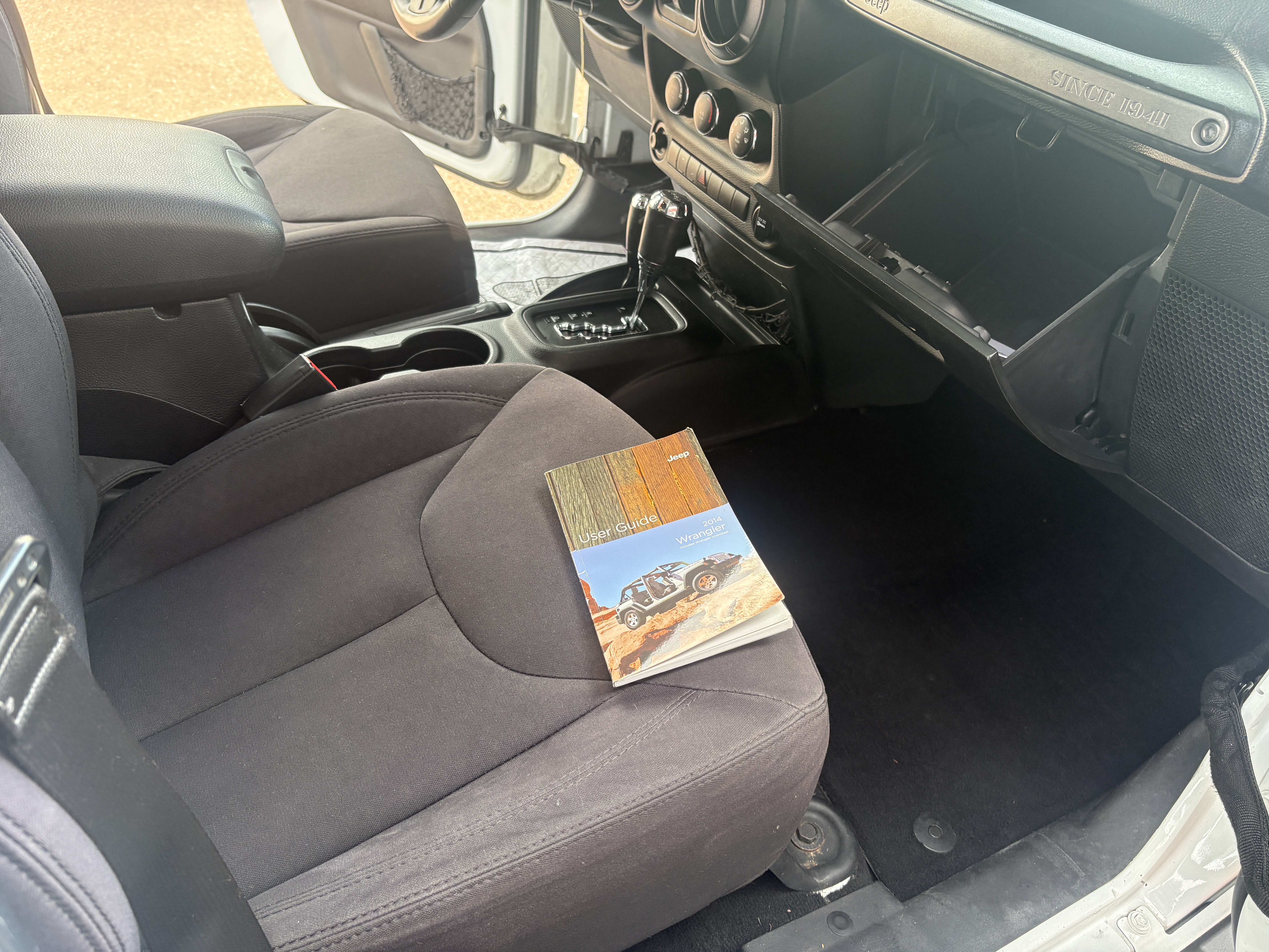 Used 2014 Jeep Wrangler 4WD Unlimited Sport image 10