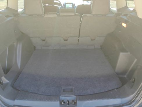 Used 2018 Ford Escape SE image 18