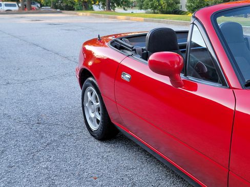 Used 1997 MAZDA MX-5 Miata UNAVAIL RWD image 41