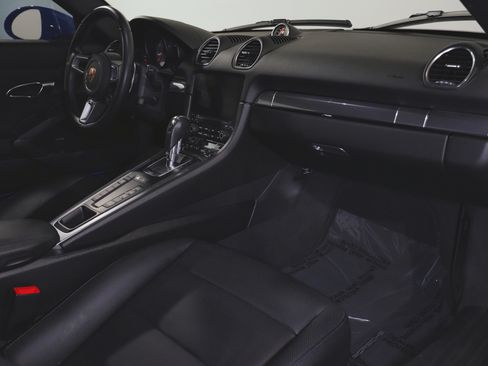 Used 2022 Porsche 718 Cayman S image 81