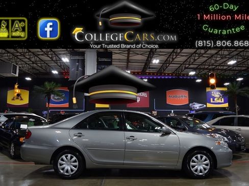 Used 2005 Toyota Camry LE image 5