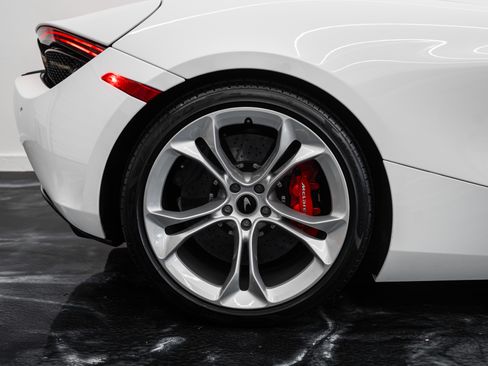Used 2020 McLaren 720S Performance image 37