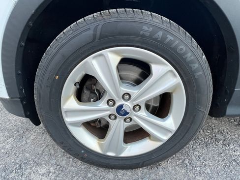 Used 2016 Ford Escape 4WD SE image 21