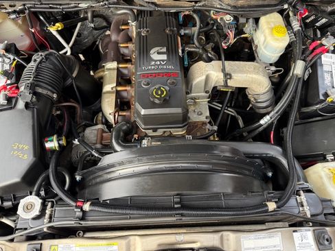 Used 2006 Dodge Ram 2500 Truck ST image 24