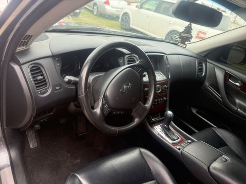 Used 2016 INFINITI QX50 image 3