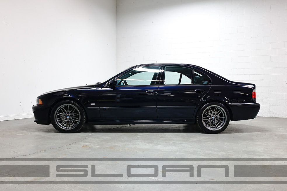 Used 2003 BMW M5 RWD image 5