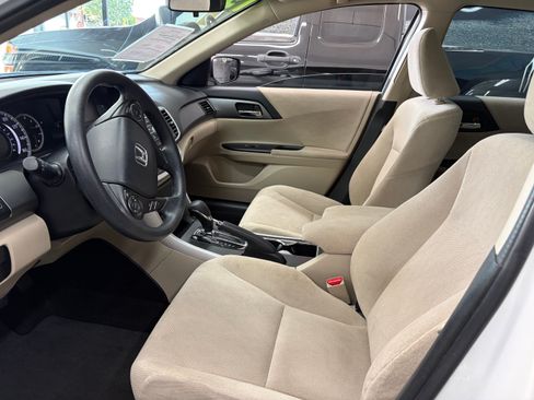 Used 2013 Honda Accord LX Sedan image 12