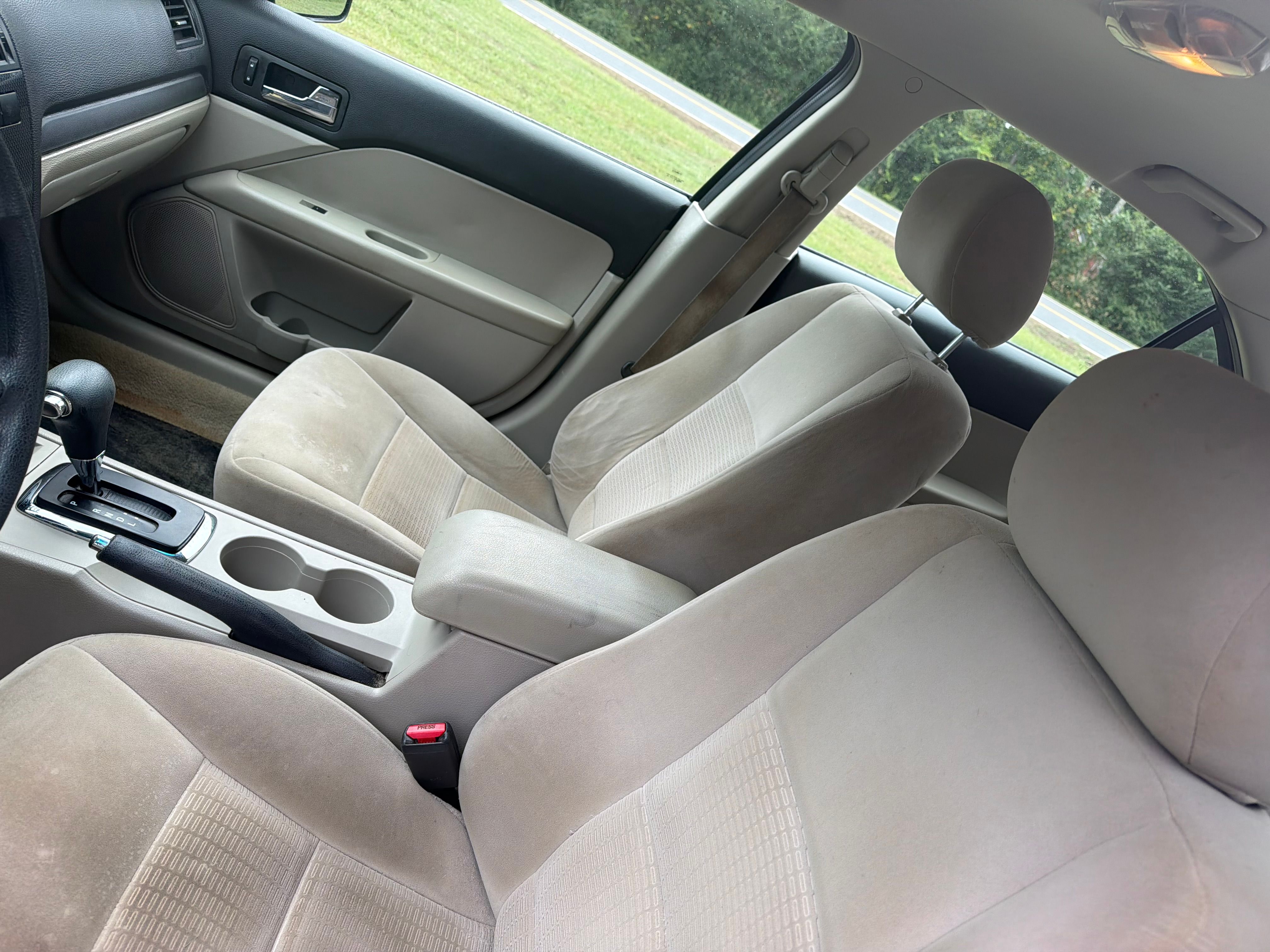 Used 2006 Ford Fusion SE FWD image 38