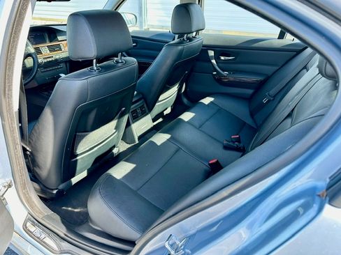 Used 2011 BMW 328i xDrive image 10