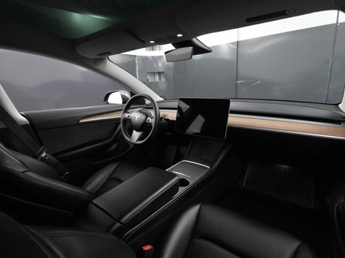 Used 2022 Tesla Model 3 Long Range image 43