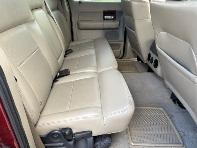 Used 2006 Ford F150 Crew Cab Lariat RWD image 15