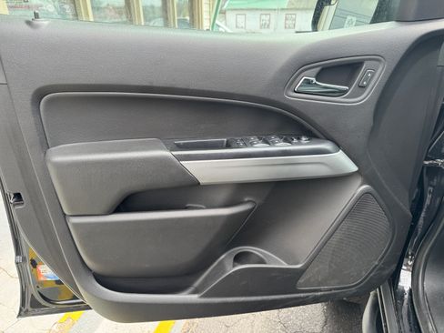 Used 2017 Chevrolet Colorado ZR2 AWD/4WD image 10