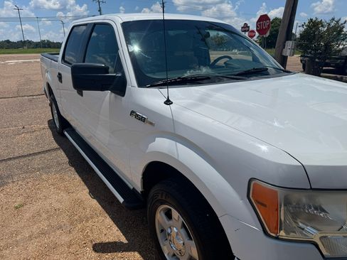 Used 2010 Ford F150 2WD SuperCrew image 3