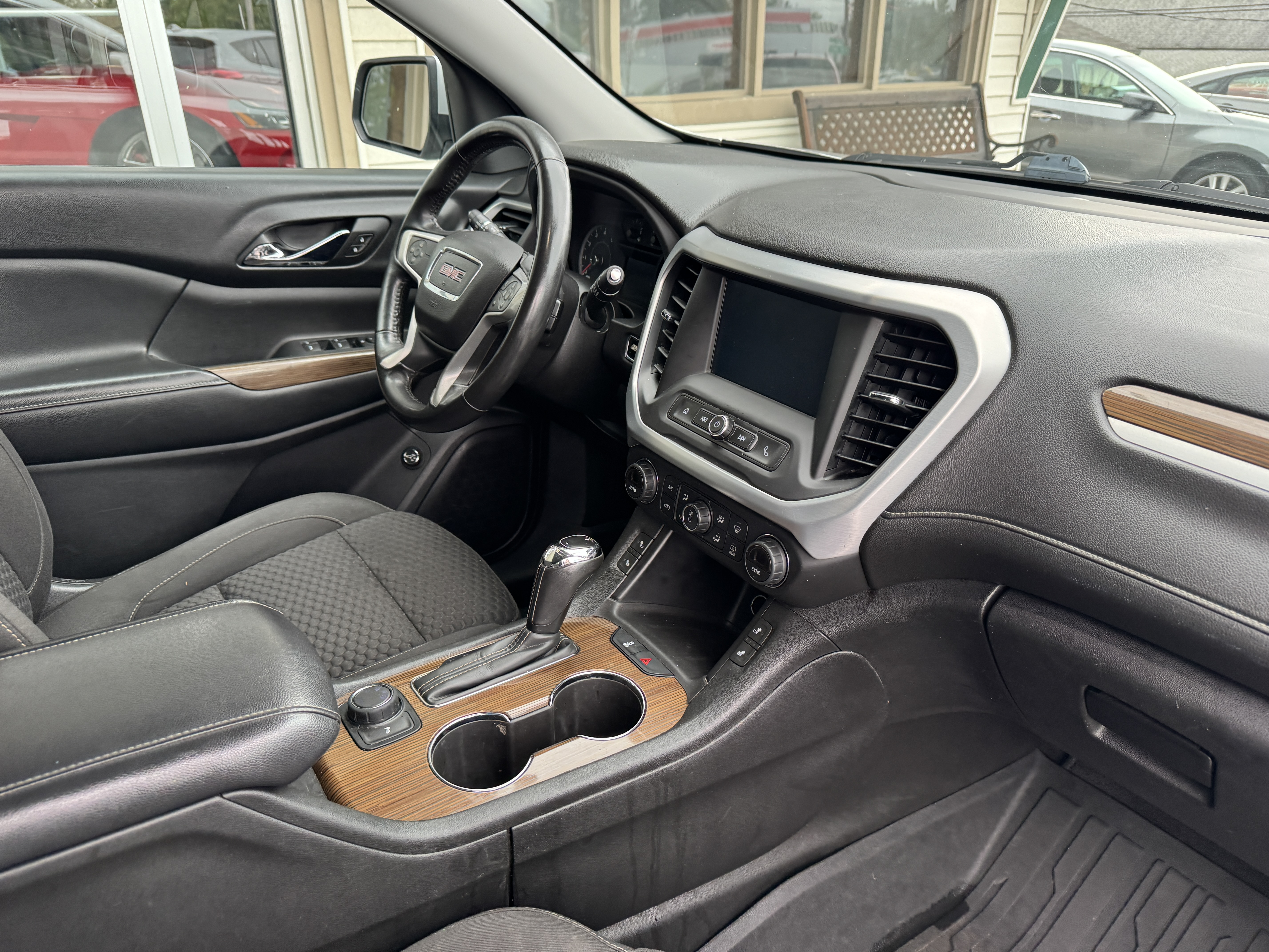 Used 2017 GMC Acadia AWD SLE w/ SLE-2 image 13