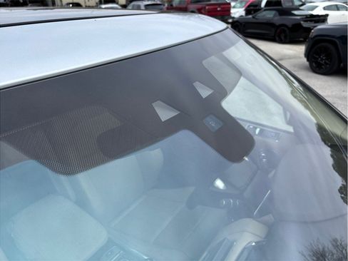 Used 2020 Land Rover Range Rover Sport HSE image 12