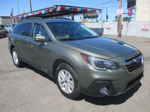Used 2019 Subaru Outback 2.5i Premium AWD/4WD image 16