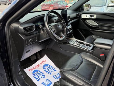 Used 2021 Ford Explorer ST image 9
