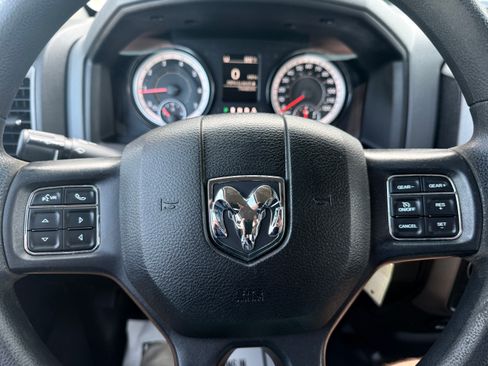 Used 2020 RAM 1500 Regular Cab Classic Tradesman RWD image 11