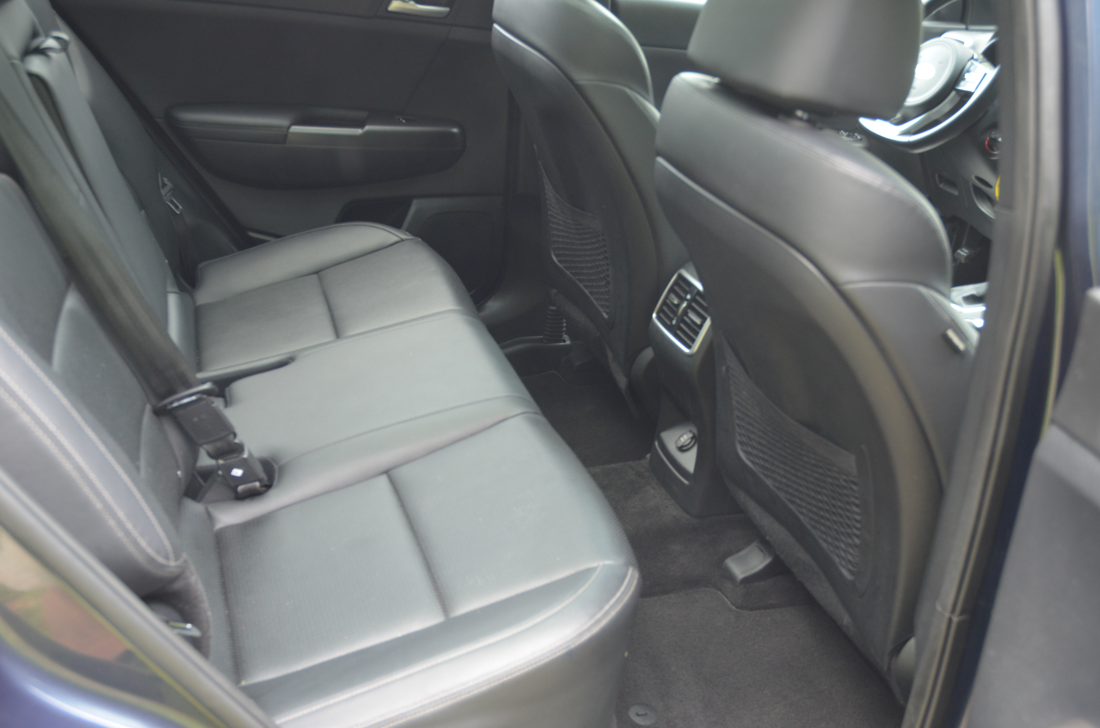 Used 2022 Kia Sportage AWD Nightfall Edition image 12