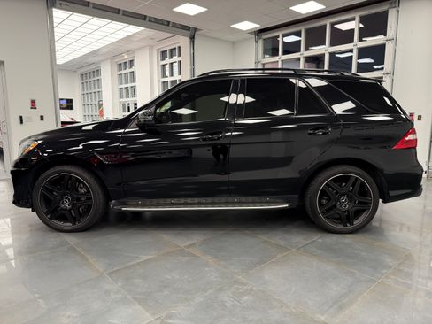 Used 2015 Mercedes-Benz ML 63 AMG image 9