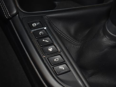Used 2017 BMW M3 Sedan RWD image 40