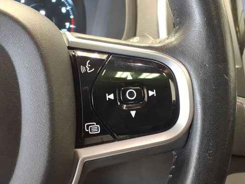 Used 2018 Volvo XC90 T6 Momentum AWD/4WD image 12
