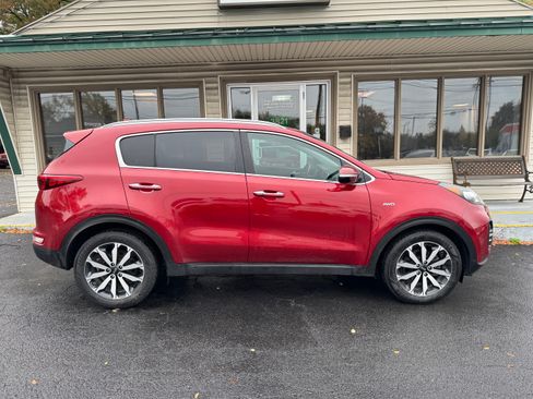 Used 2018 Kia Sportage EX image 1