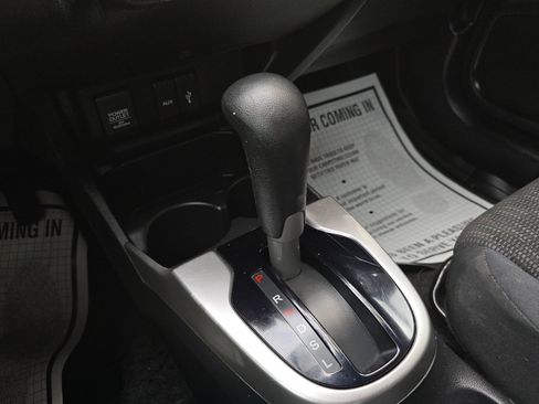 Used 2015 Honda Fit LX image 10