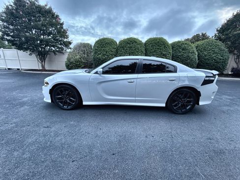 Used 2020 Dodge Charger R/T RWD image 2