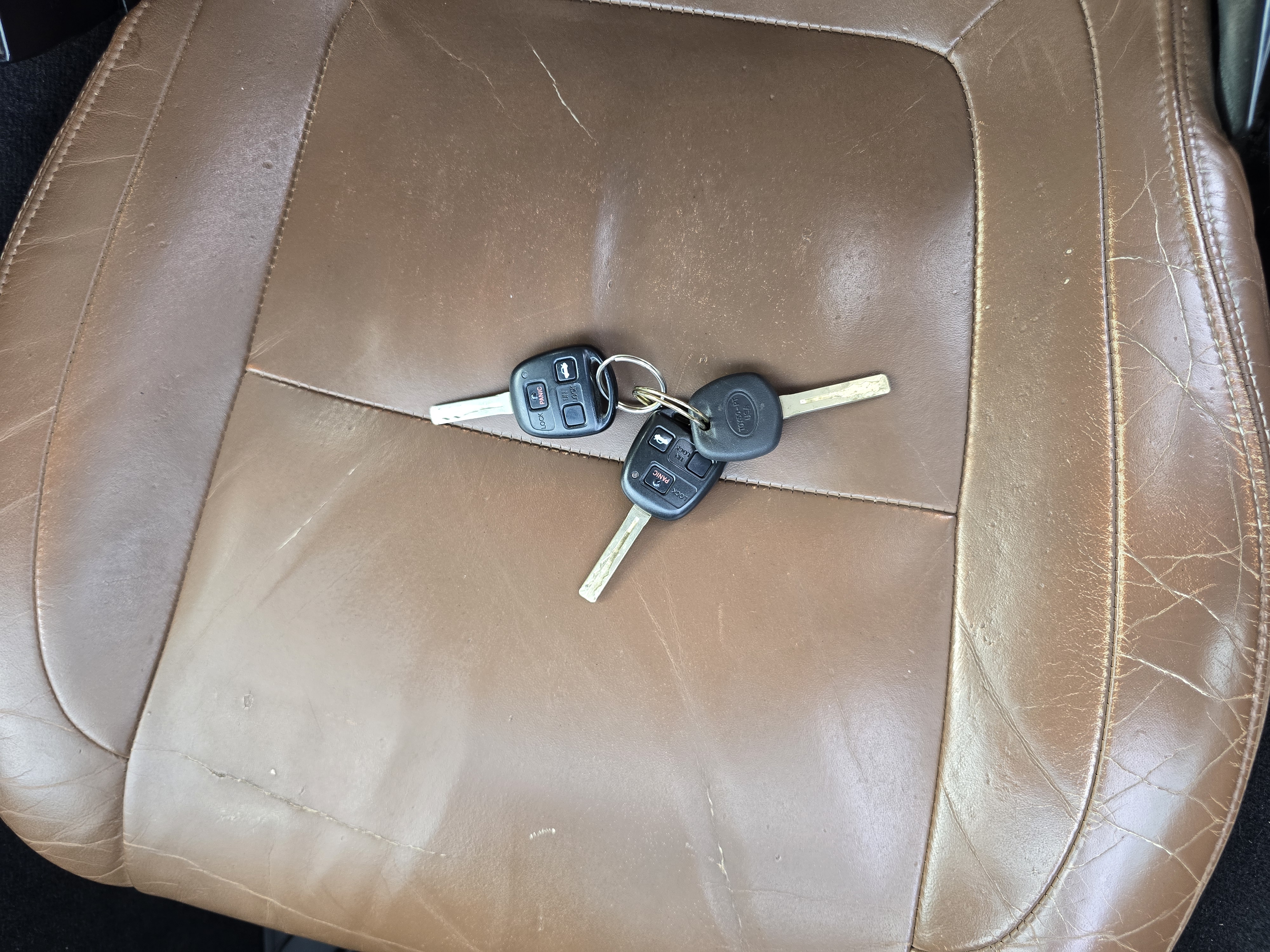 Used 2002 Lexus SC 430 Convertible RWD image 12