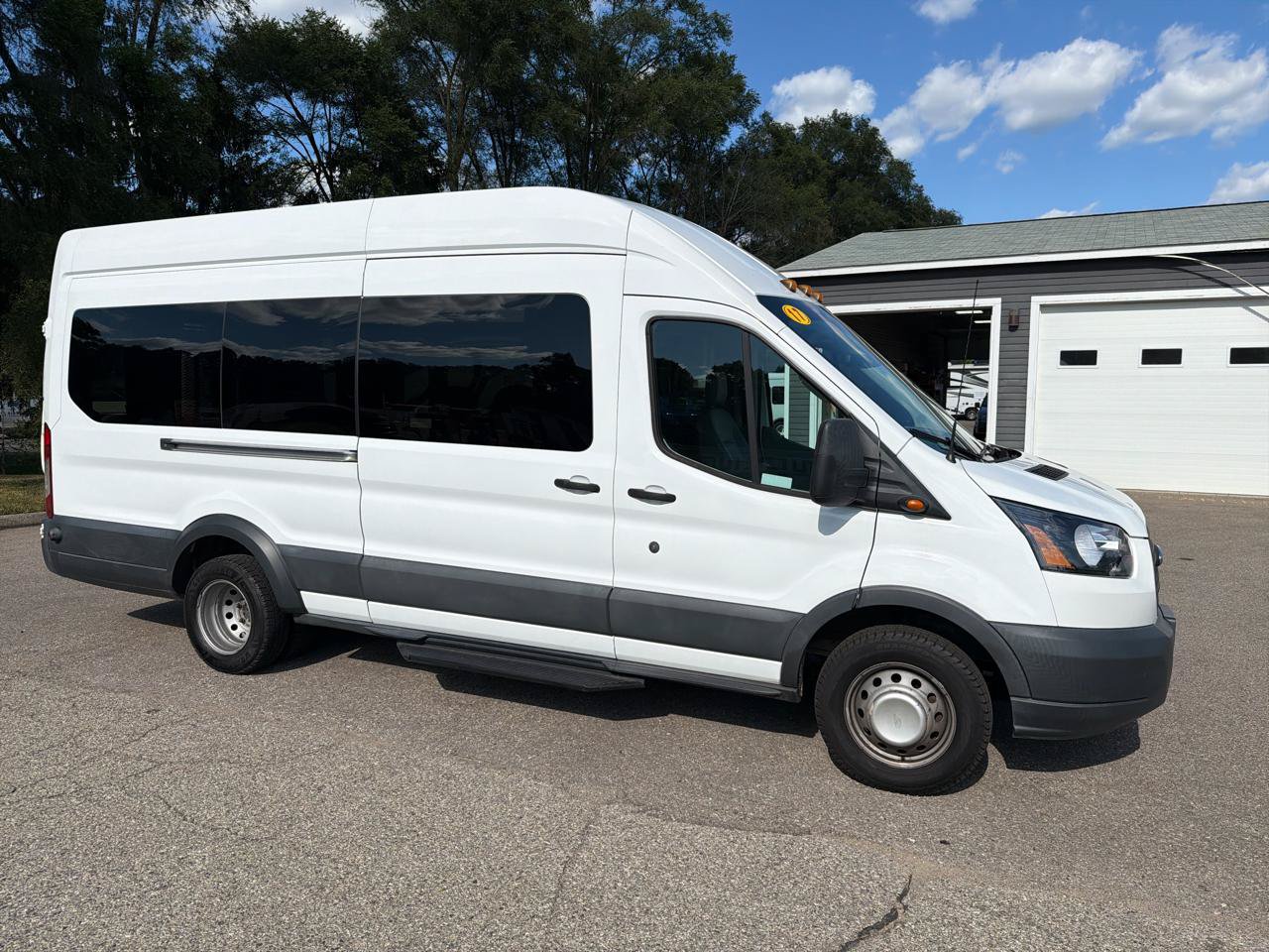 Used 2017 Ford Transit 350 XL RWD image 8