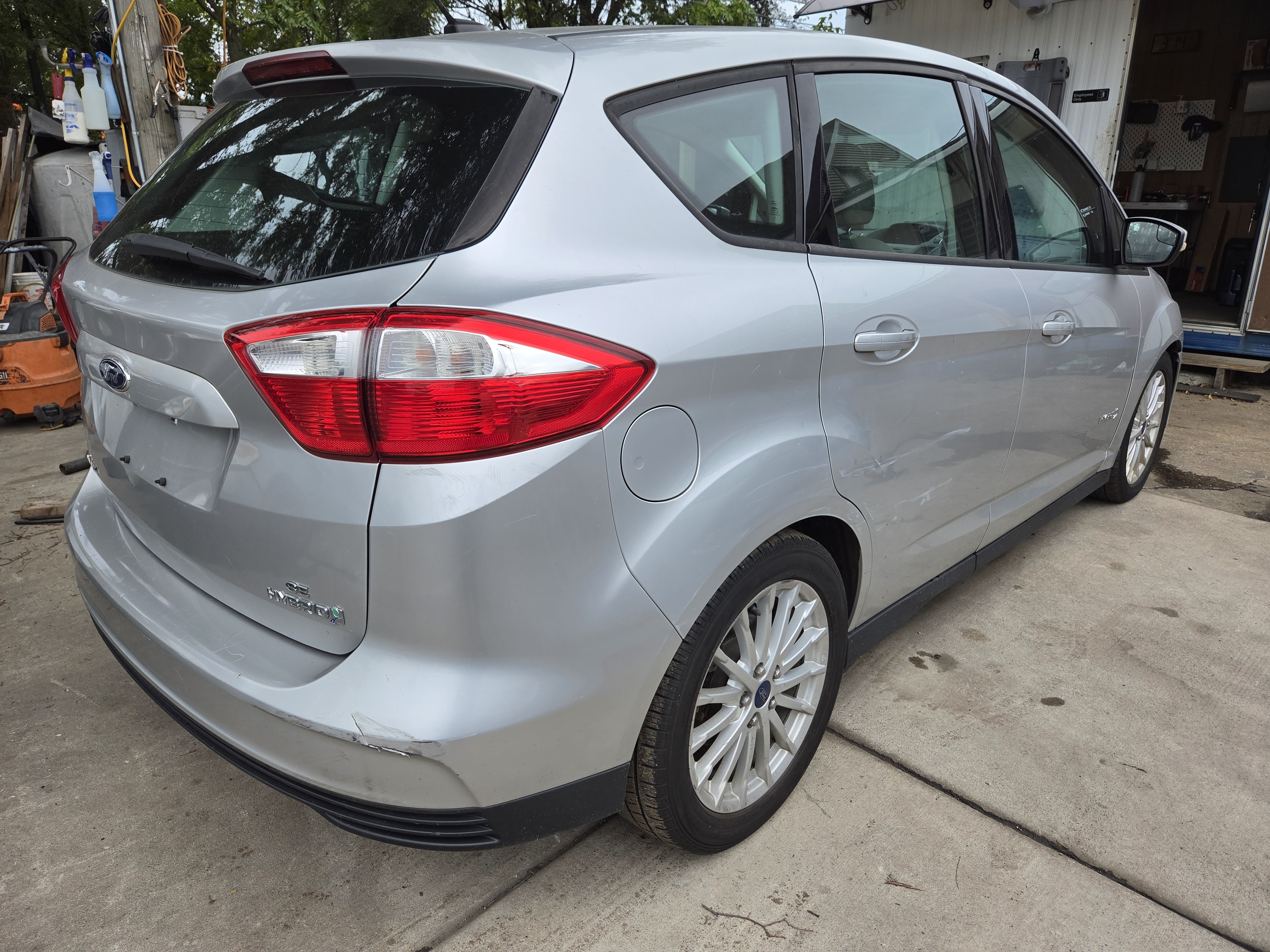 Used 2015 Ford C-MAX SE FWD image 3