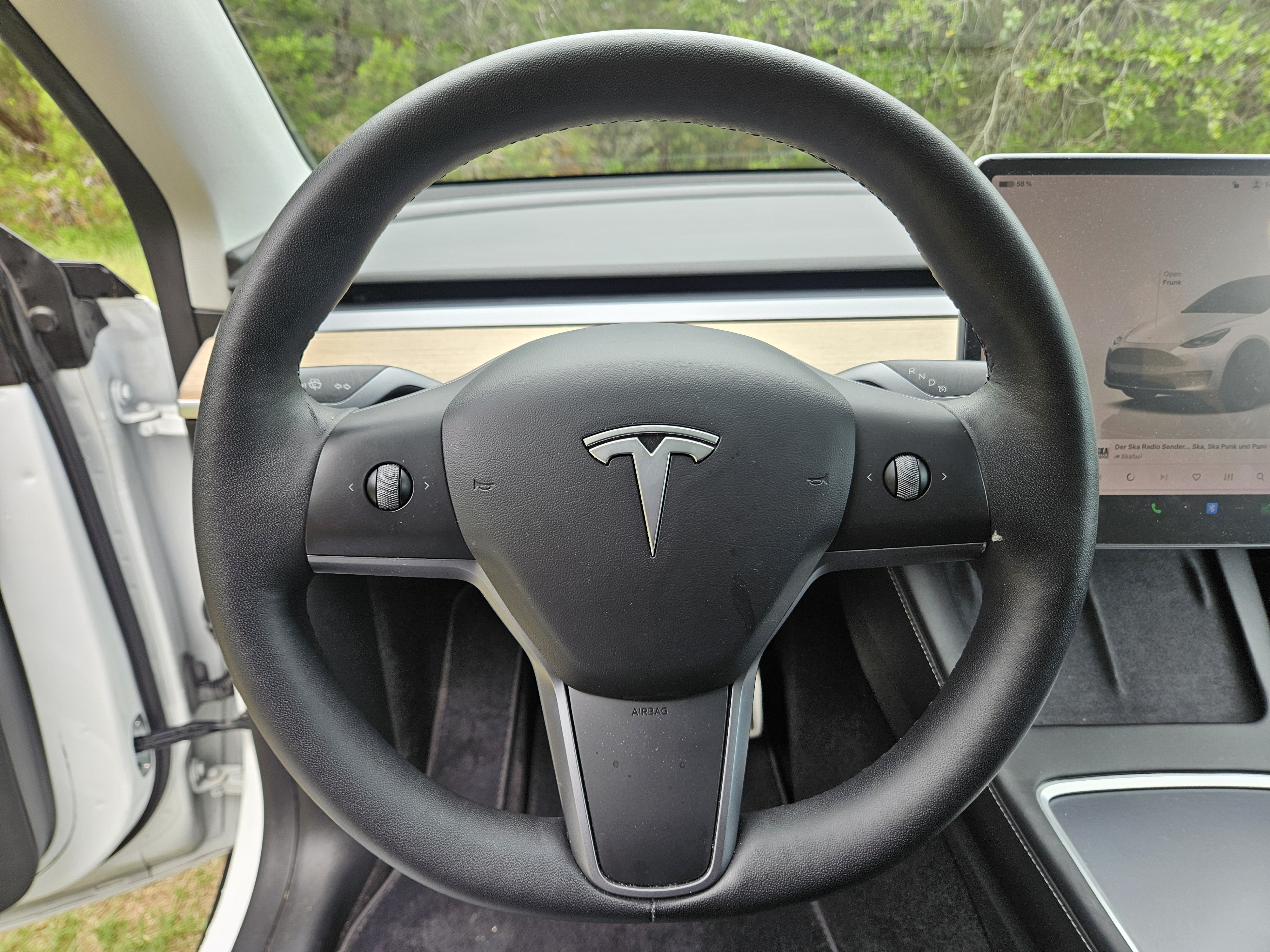 Used 2022 Tesla Model Y Performance AWD/4WD image 12