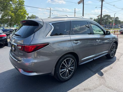 Used 2019 INFINITI QX60 AWD Luxe image 24