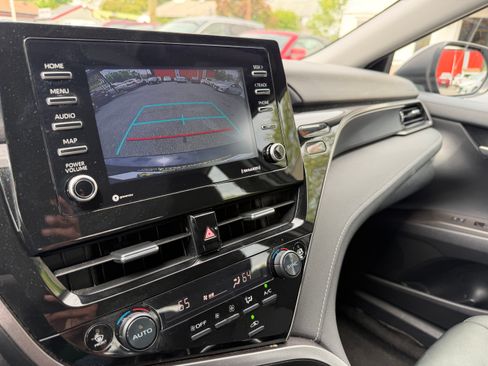 Used 2024 Toyota Camry LE FWD image 10